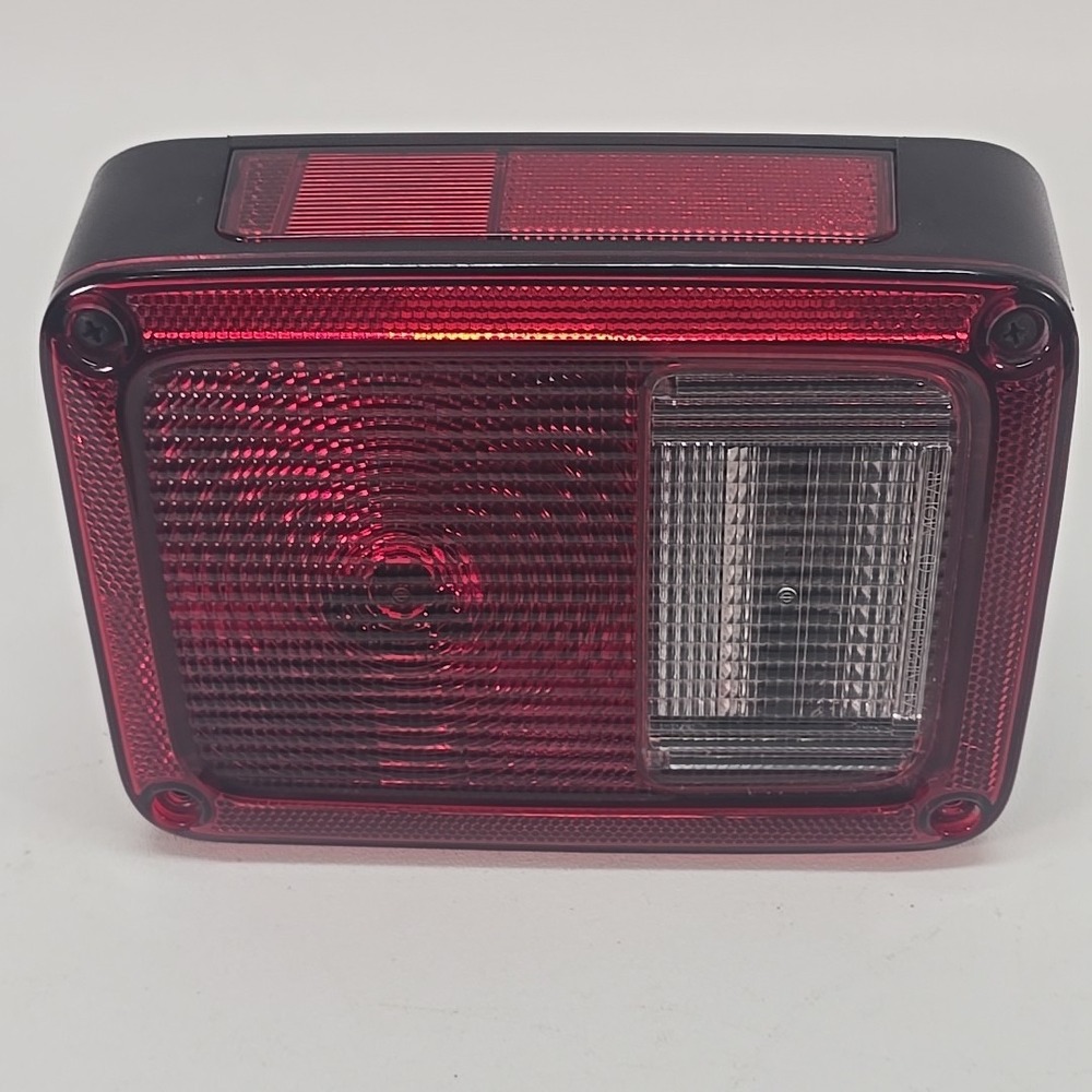 2007-17 OEM Jeep JK Wrangler Passenger RH RIGHT Side Tail Light Lamp 55077890AG